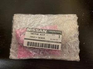 Genuine Nissan Keyless Entry Transmitter 285E3-9KN0A - Picture 1 of 1