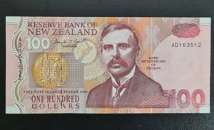 1992 New Zealand 100 Dollars BANKNOTE UNC- - Picture 1 of 2