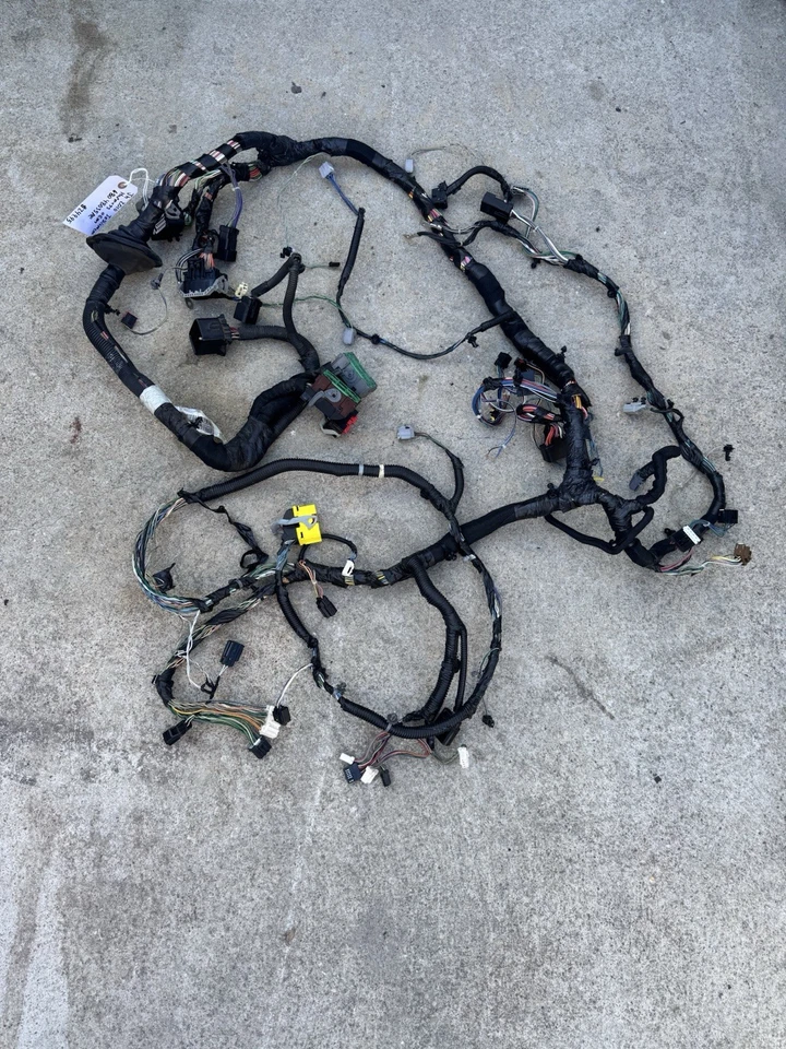 2010 Jeep Wrangler JK Instrument Harness OEM 68048035AE - Image 1 of 4