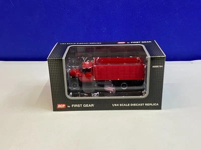 DCP FIRST GEAR 1/64 HARVESTER RED INTERNATIONAL LOADSTAR GRAIN TRUCK 60-2040 - Image 1 of 4