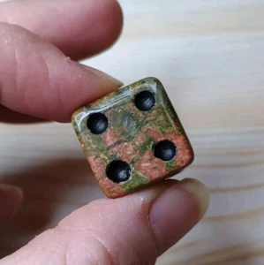 Unakite Crystal Dice Polished Mini Healing Mineral Carving Pink & Green - Picture 1 of 3
