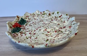 Vintage Christmas Holland Mold Holly Leaf/Berries Cake Stand Speckled - Picture 1 of 5