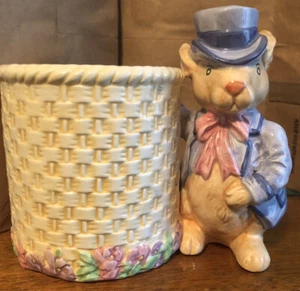 Holiday Junction 1988 Planter Rabbit With Hat And Suit - Picture 1 of 6