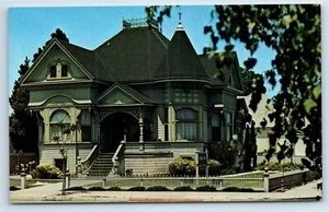 Steinbeck House Birthplace of John Steinbeck in Salinas California CA Postcard - Picture 1 of 2