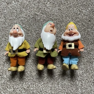 Disney Snow White Dwarfs Mini Figure Bundle - Picture 1 of 8
