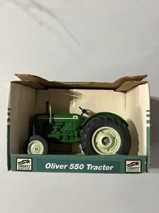 SpecCast - Liberty Classics - Oliver 550 Tractor - 1:16 Diecast-READ Desc - Picture 1 of 18