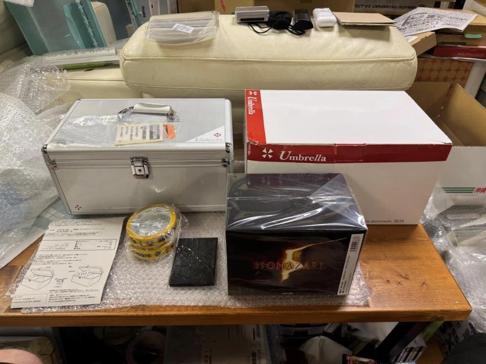 XBOX360 Resident Evil 5 e-Capcom Limited Edition Brand New Unopened - Image 1 of 4