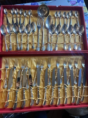 SERVIZIO POSATE VENEZIA ARG 800 Stile SAN MARCO  51 PEZZI  DA 12 PERSONE - Immagine 1 di 4