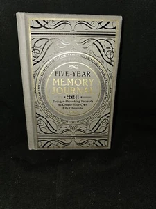 5 Year Memory Journal - Picture 1 of 5