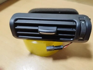 AUDI A6 C6 05-09 REAR CENTRE B-PILLAR LEFT PASSENGERS AIR VENT 4F0819383A - Picture 1 of 16