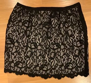 Falda de encaje negra Ann Taylor LOFT para mujer 10 ocasiones clásicas cóctel - Imagen 1 de 8