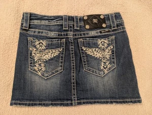 WOMENS Miss Me Y2K Distressed Crystal Rhinestone Metal Studs Denim Skirt Size 27 - Picture 1 of 10