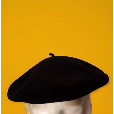 Prima Basque Beret by IMPERMEABLE Adult Wool Black Made in France - Image 1 of 4