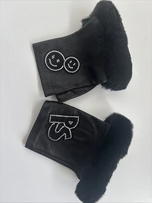 bruno carlo leather fingerless gloves with smile rhinestones, real fur, Italy - Image 1 of 4