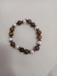 Smokey Brown Beaded Bracelet With Pearl Accents And Bronze Cups - Picture 1 of 1