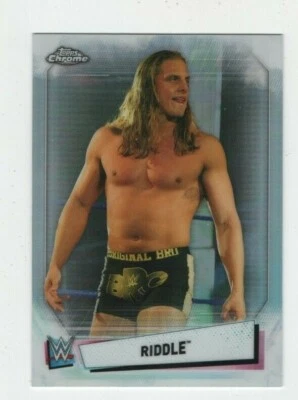2021 TOPPS CHROME WWE WRESTLING REFRACTOR - RIDDLE #29 - Image 1 of 4