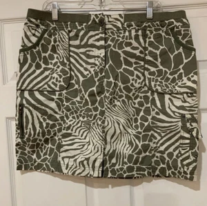Chico’s sz 3 Olive Green & Off White Elastic Waistband Skirt w/Pockets EUC - Picture 1 of 11