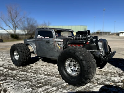 Axial Yeti 1/10 RC4WD Proline Vanquish Tekin Rat Rod custom expensive build. - Image 1 of 4