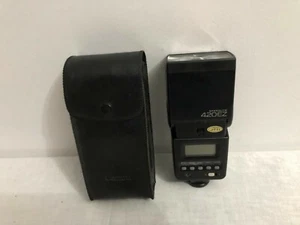 Canon Speedlite 420EZ Shoe Mount Flash for Canon with Case Tested Fully Working - Picture 1 of 8