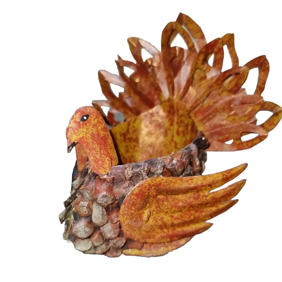 Cesta de pavo de metal rústico primitivo cono de pino centro de mesa jardinera Acción de Gracias  Foto 1 de 4