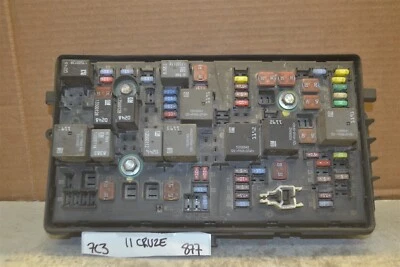 Chevrolet Cruze 2011-2014 caja de fusibles unidad de relé 9521620002 módulo 877-7C3 Foto 1 de 4