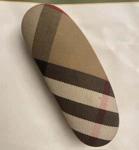 AUTHENTIC BURBERRY GLASSES CASE IN A GOOD CONDITION - Picture 1 of 4