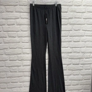 Neu Fashion Nova Damen Adriana ausgestelltes Bein Yoga Lounge Hose anthrazit Gr. Medium - Bild 1 von 10