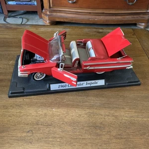 Chevrolet Impala 1960 convertible rojo escala 1/18 diecast modelo coche motormax - Imagen 1 de 9