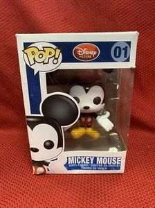 New Funko POP! Disney Store Mickey Mouse #01 Red Logo Misprint ๐ฅ๐ฅ๐ฅ - Picture 1 of 13