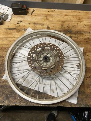 Kawasaki KX125 KX250 KX500 1988 OEM cubo de llanta delantera Foto 1 de 4