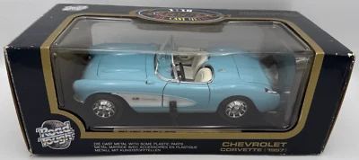 Carro modelo fundido Road Tough 1957 Chevy Corvette escala 1:18 azul Yatming - Imagem 1 de 4