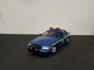CLASSIC METAL WORKS 1999 POLICE INTERCEPTOR NEW YORK STATE TROOPER 1:24 P71 - Picture 1 of 19