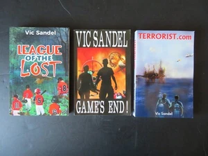3 NEUE, SIGNIERTE Romane von Vic Sandel: Games End, Terrorist.com, League of the Lost - Bild 1 von 8