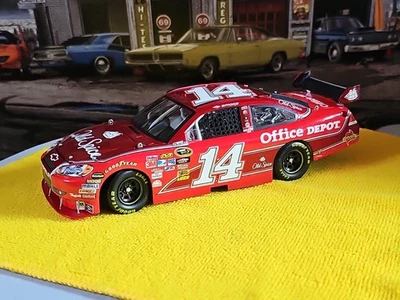 VINTAGE Motorsports 2010  #14 Tony Stewart Old Spice BEAUTIFUL NICE CAR 🚗  - Image 1 of 4