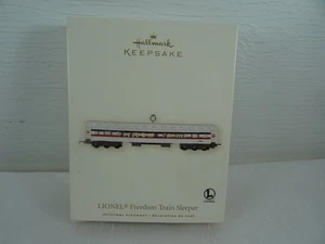 Hallmark Andenken Ornament 2007 Lionel Freedom Train Schlafwagen patriotisch NEU - Bild 1 von 14