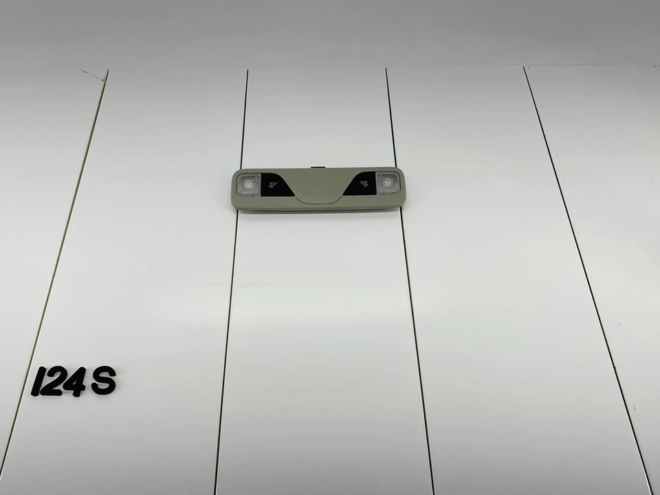 14-20 CHEVROLET IMPALA TECHO SUPERIOR TRASERO DOMO LUZ LÁMPARA OEM Foto 1 de 4