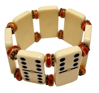 Muy chula Pulsera DOMINO 6's LUCKY con espaciadores rojos - divertida, vistosa, cómoda! Foto 1 de 4