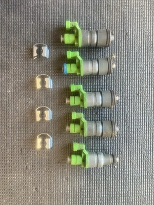 03-07 Juego de inyectores de combustible SAAB 9-3 2,0 L 4 cilindros VIN Y 8º dígito B207R 12790827 Foto 1 de 2