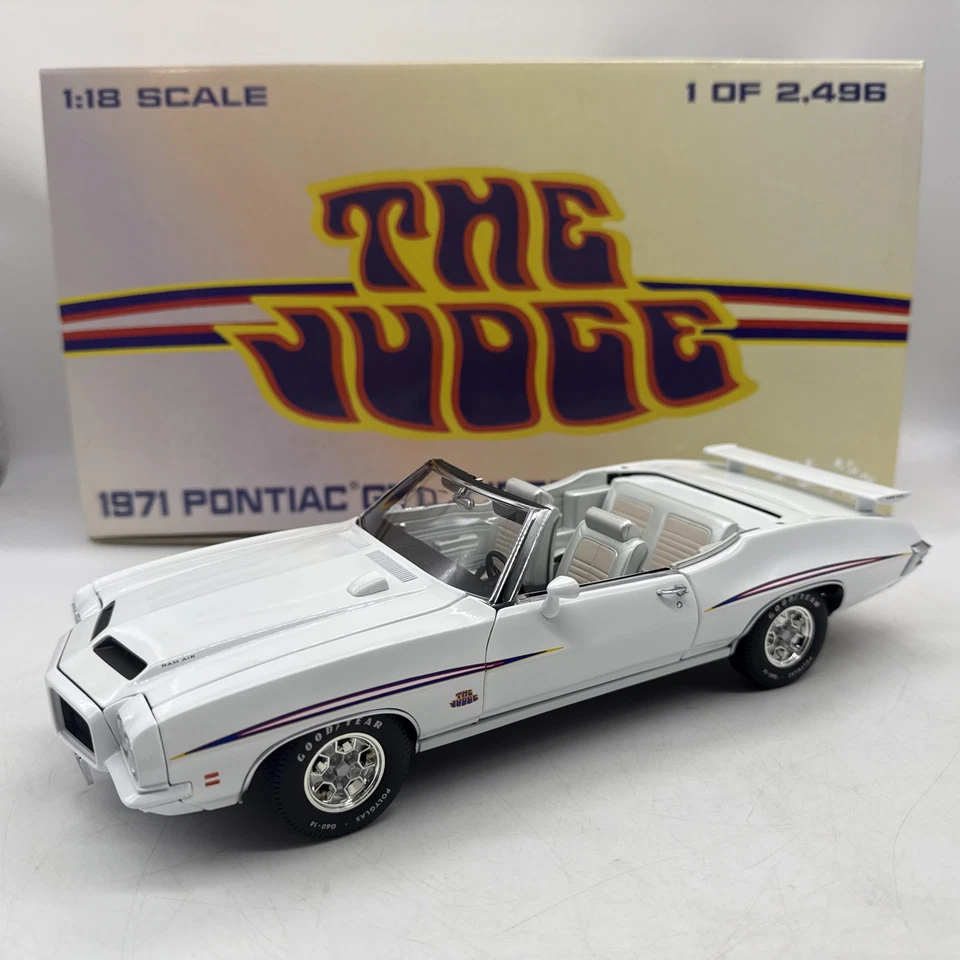 Pontiac GTO Judge 1971 blanco escala 1/18 convertible 1 de 2496 GMP Foto 1 de 4