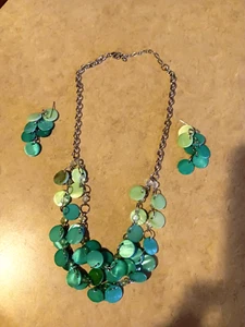 Costume Jewelry Set Teal Color Necklace and Earings - Picture 1 of 4