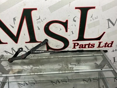 (AS) MERCEDES BENZ W213 E CLASS FRONT WIPER ARM LEFT SIDE NSF A2138200444 - Image 1 of 4