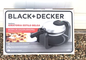 Black+Decker 4 waffle Black/Silver Stainless Steel Belgian Waffle Maker - Picture 1 of 7