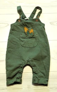 Süßer Strampler ALANA *** Baby dm grün Latzhose *** 100% CIC Baumwolle Gr. 68 - Bild 1 von 6