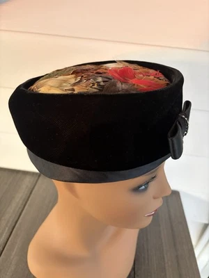 Vintage Black Velveteen Satin Feather Rhinestone Bow Pill Hat Union Label - Image 1 of 4