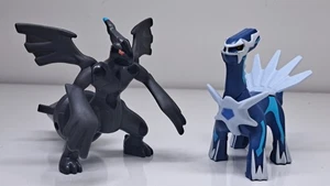 2 Pokemon 2018 McDonalds Kunststoff Figuren Dialga & Zekrom Figuren - Bild 1 von 8