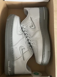 Nike Air Force 1 Jewel Wolf Gret/ Cool Grey Trainers Size 5 UK - Picture 1 of 7