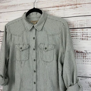Womens Gray White Ruff Hewn Seersucker Camp Button Up Roll Tab Shirts Size 1X - Picture 1 of 7