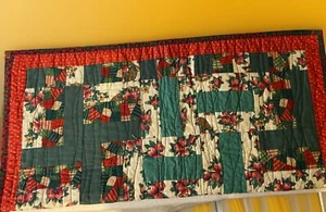 Trapunta fatta in casa 4 blocchi giro 28,5"x 29,5" rosso/verde frutta/fiori casale campagna - Foto 1 di 6