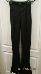 DAMEN BERSHKA XS SONDEREDITION SCHWARZ MIT GLOCKENBODEN SCHÖNER WEICHER STOFF - Bild 1 von 5