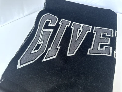 Nueva Bufanda Universitaria Givenchy Doble Cara Negra Logo Lana Cachemira Unisex Foto 1 de 4